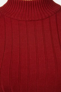 Grave Respect Knit Skivvy